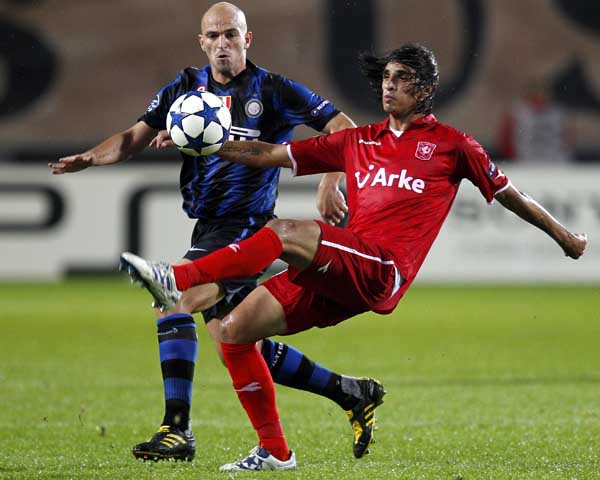 BBIN平台包含国际米兰训练开放日，今晨刷新队史纪录引欢呼，荷甲在即，团队化学反应显著的词条