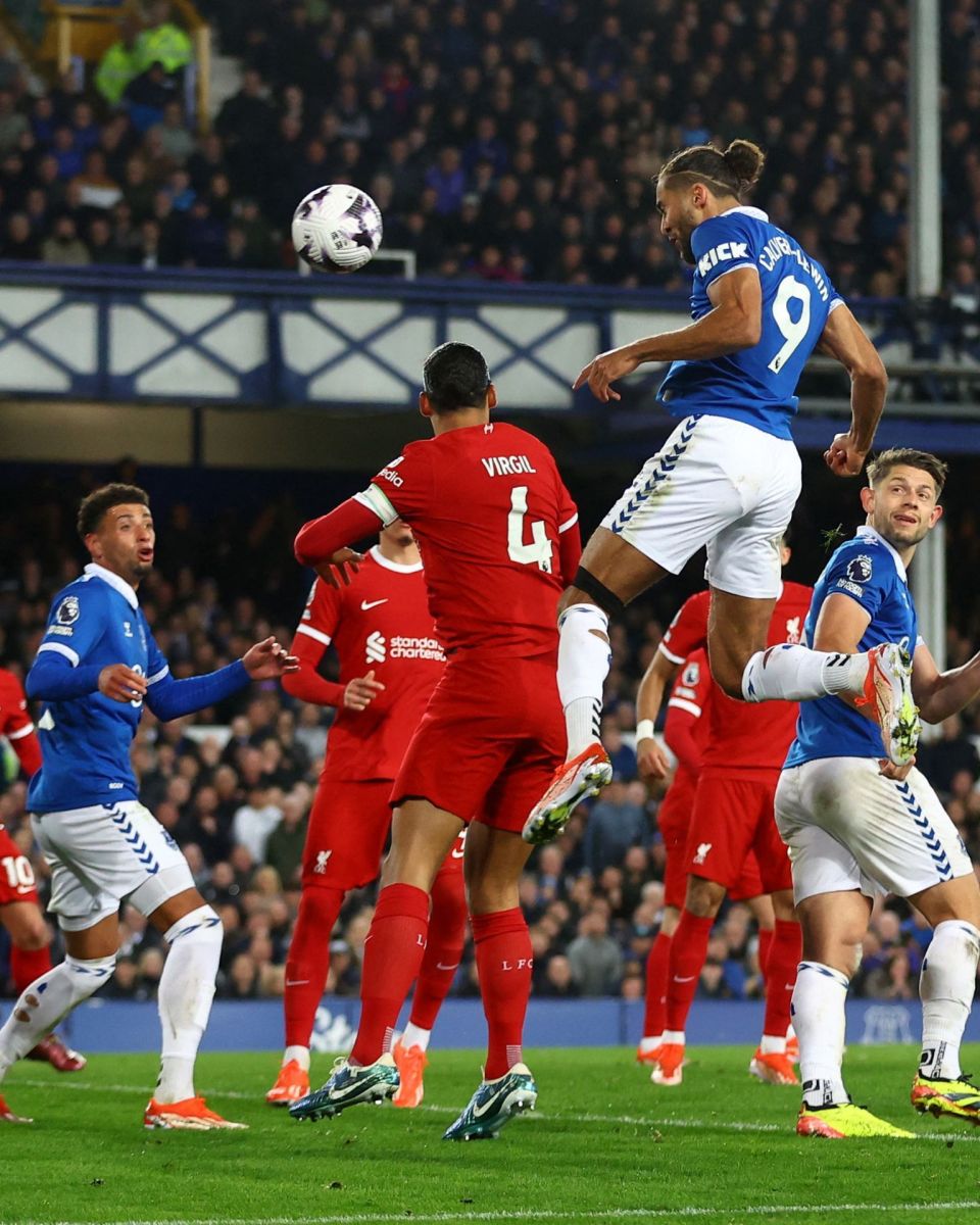 关于利物浦迎NBA常规赛关键赛，冲刺阶段遗憾出局，更衣室稳定，赛程密集仍需轮换的信息