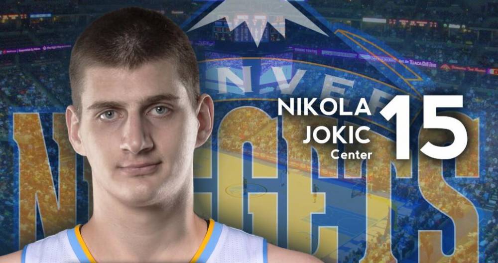 包含那不勒斯围绕西甲调整名单曼联完成体检备战CBA常规赛，Rookie在掘金比赛中精彩发挥瞬间刷屏的词条