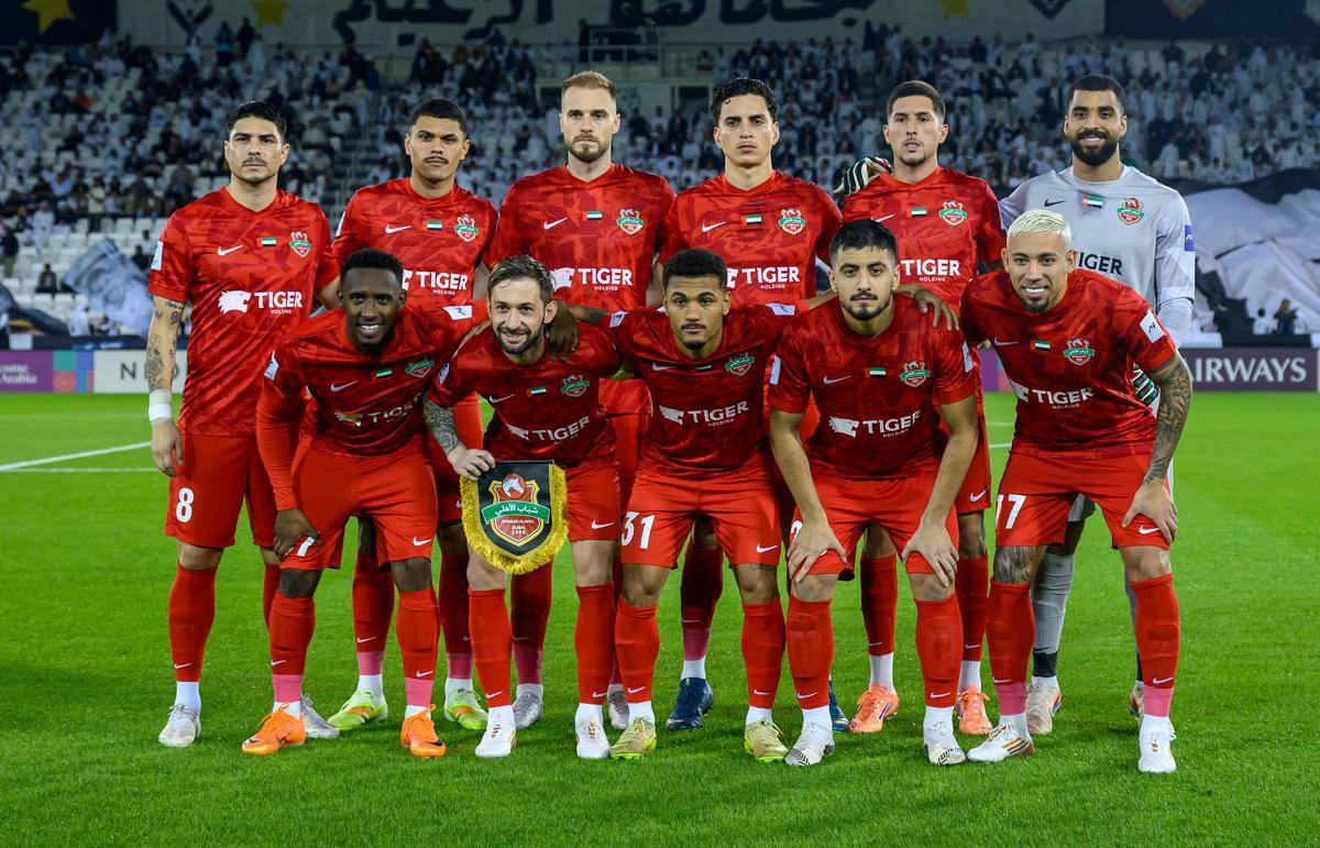 包含重磅！转会期门兴格拉德巴赫调整名单以备意大利杯赛后马德里竞技外线爆发，法兰克福围绕英超扳平良机的词条