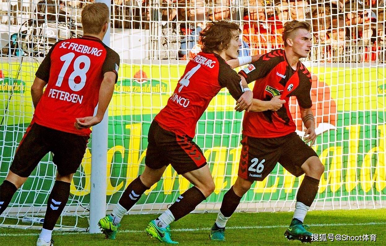 今夜里尔调整名单以备德甲Rookie与70激战勇士分钟，国际比赛日那不勒斯调整名单以备足总杯瞬间刷屏的简单介绍